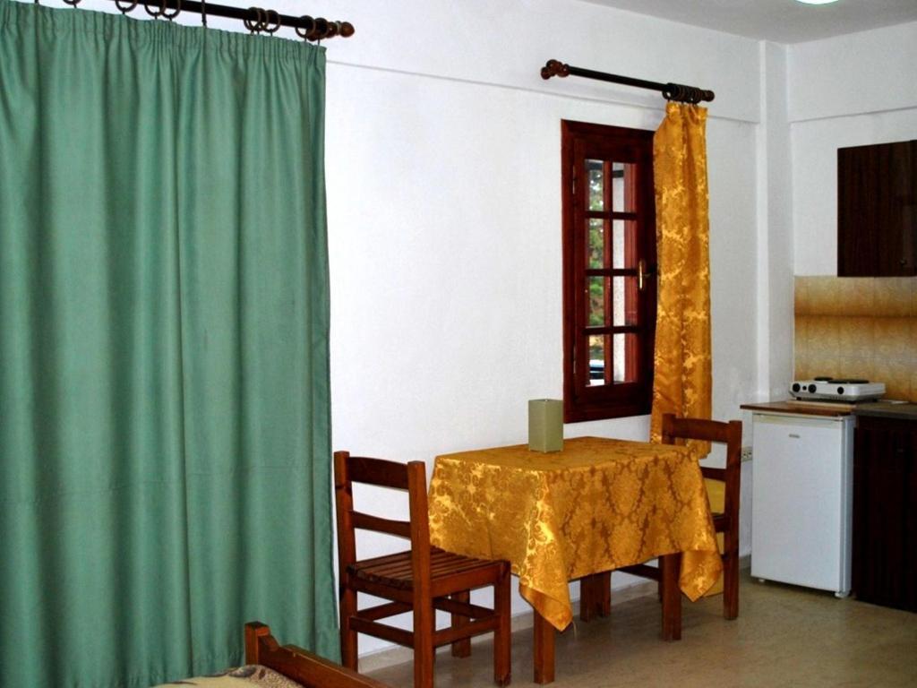 Stalida Koula Apartments الغرفة الصورة